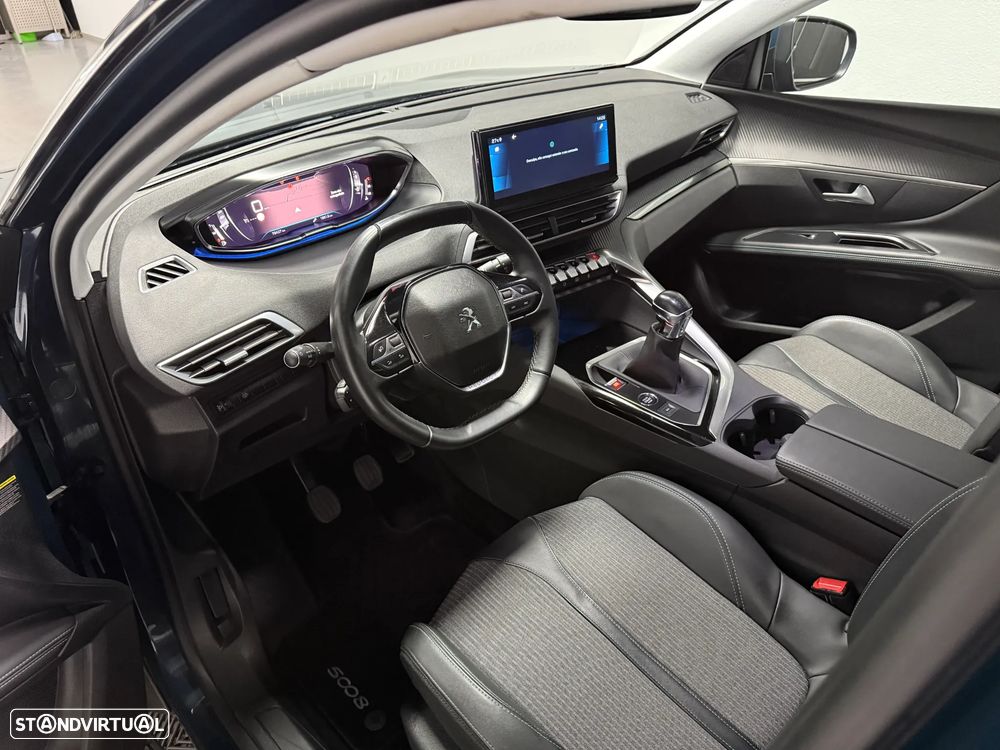 Peugeot 5008 1.2 PureTech Allure - 12