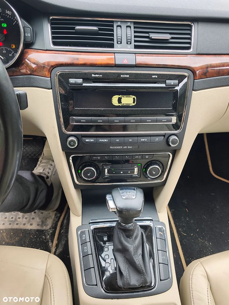 Skoda Superb 3.6 FSI 4x4 Elegance DSG - 11