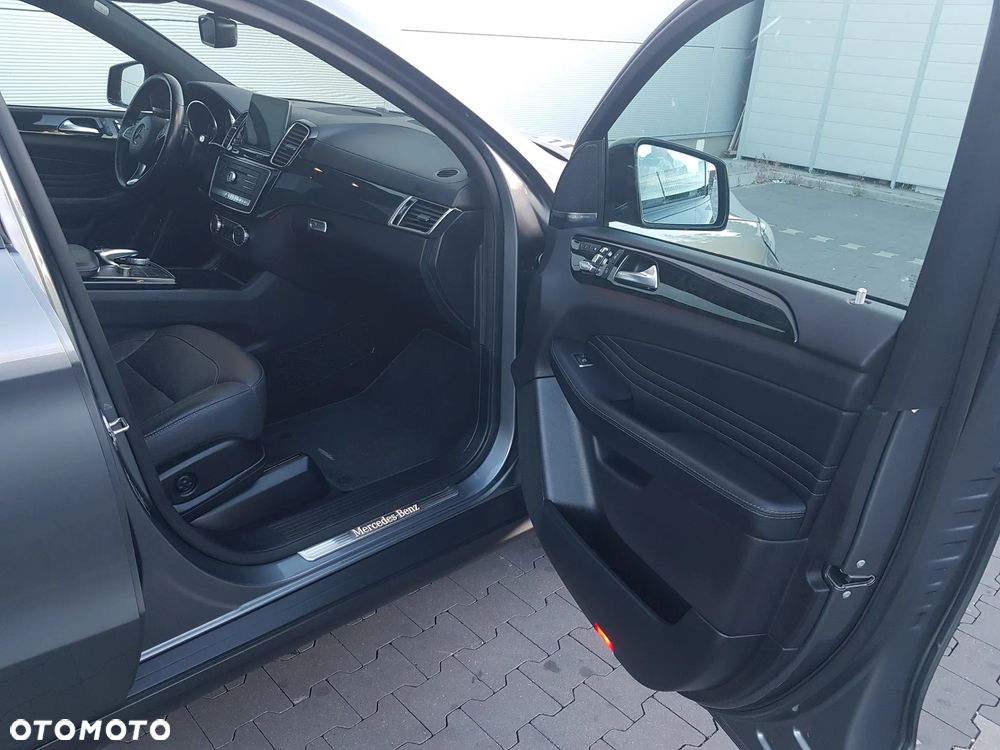 Mercedes-Benz GLE 350 d 4-Matic - 11