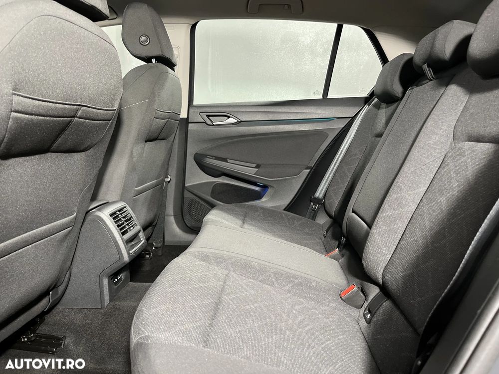 Volkswagen Golf - 14