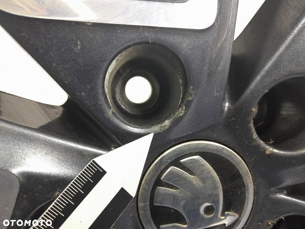 SKODA OCTAVIA III LIFT FELGA ALUMINIOWA 7.5JX18 5X112 ET 43 5E0601025BK - 5