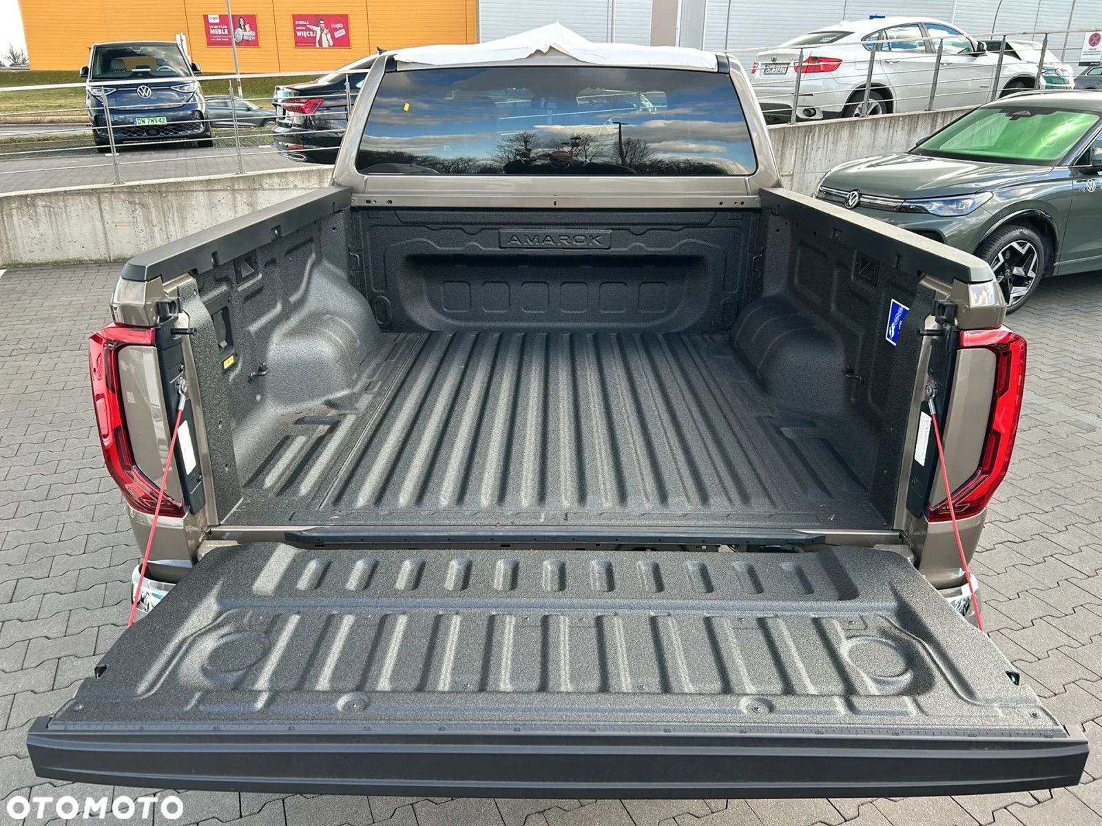 Volkswagen Amarok 3.0 V6 TDI 4Mot Style - 9