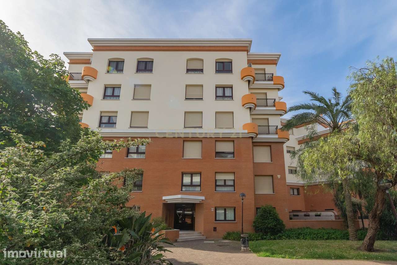 Apartamento T4 com Garagem Privativa | Quinta da OMNIA – Alverca | 135 - Grande imagem: 2/27