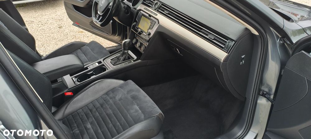 Volkswagen Passat 2.0 TDI SCR DSG Highline - 5