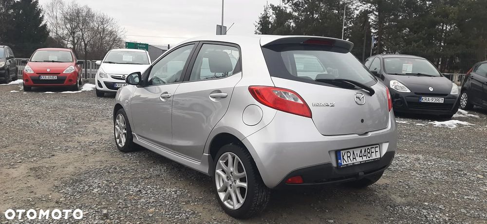 Mazda 2 - 12