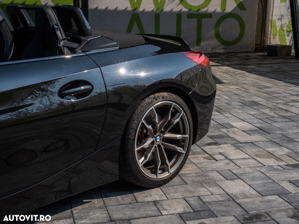 BMW Z4 M M40i AT - 12