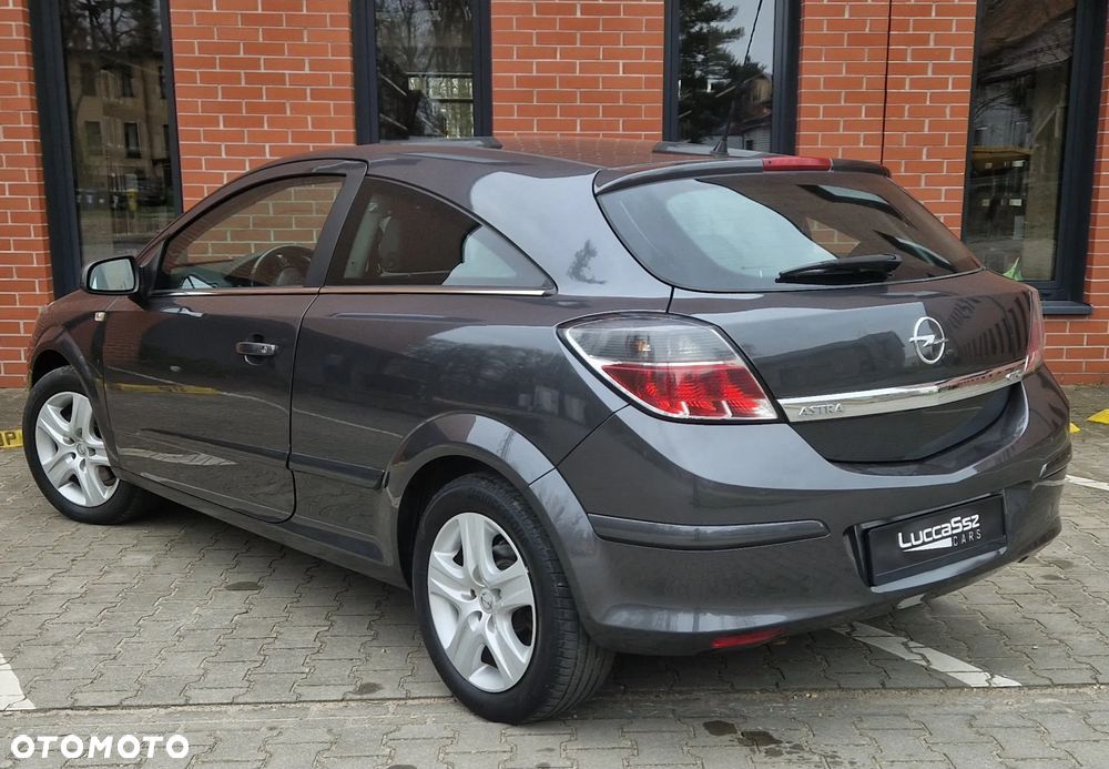 Opel Astra 1.8 Selection 110 Jahre - 11