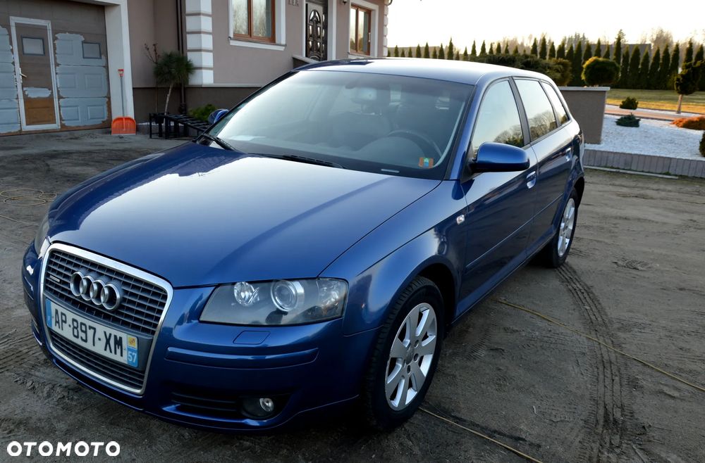Audi A3 Sportback 2.0 TDI DPF quattro S line Sportpaket - 6