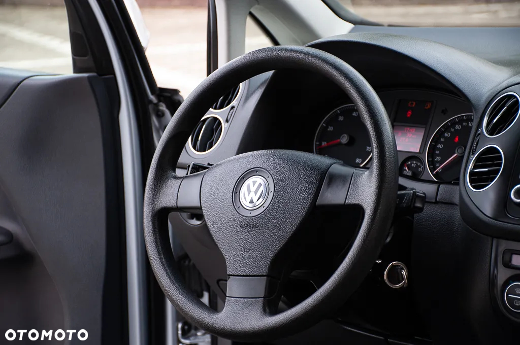 Volkswagen Golf Plus 1.6 Edition - 24