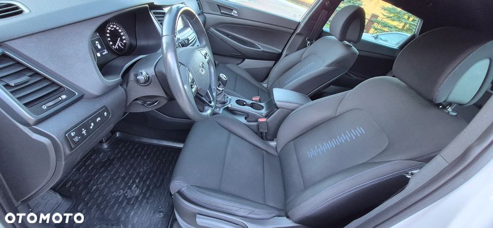 Hyundai Tucson blue 1.6 GDi 2WD Passion - 10