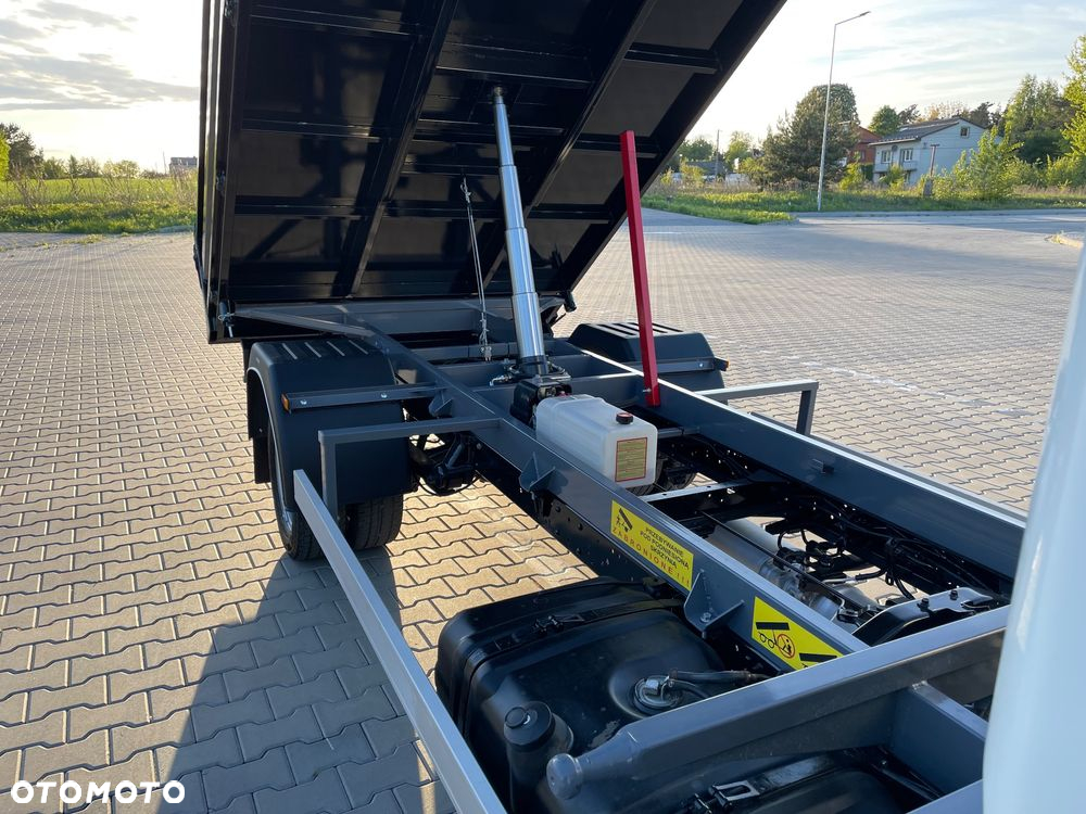 Nissan Cabstar - 22