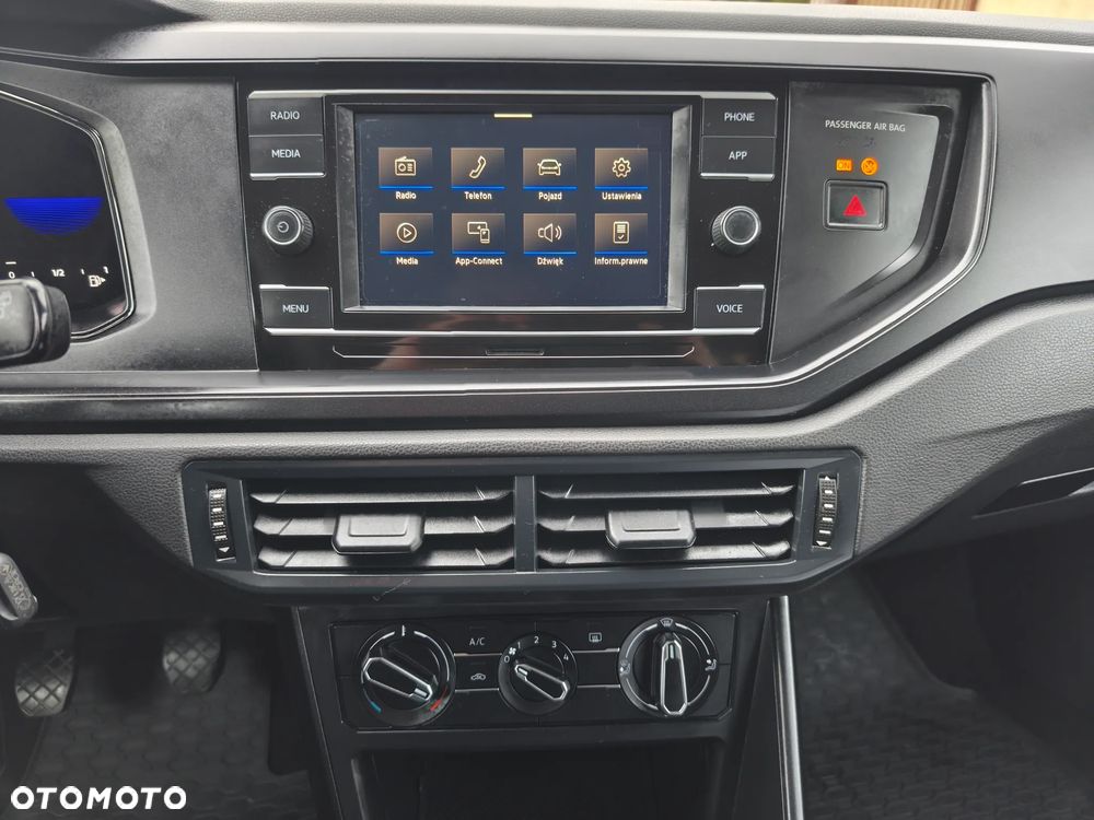 Volkswagen Polo 1.0 TSI - 16