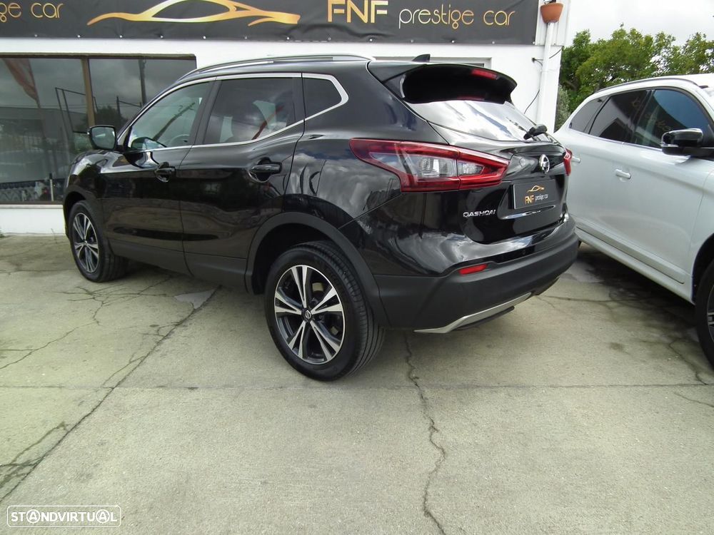 Nissan Qashqai 1.5 dCi N-Connecta J18 — fotografia 5