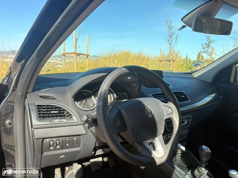 Renault Mégane Sport Tourer 1.5 dCi Dynamique - 11