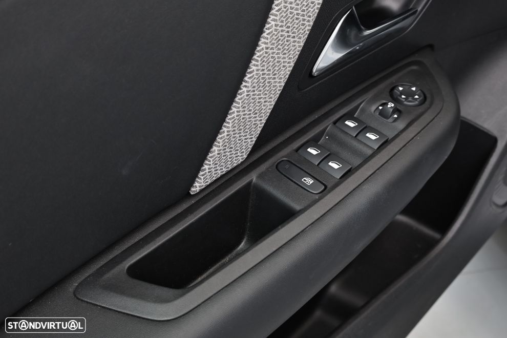 Citroën C4 1.2 PureTech Feel Pack - 26