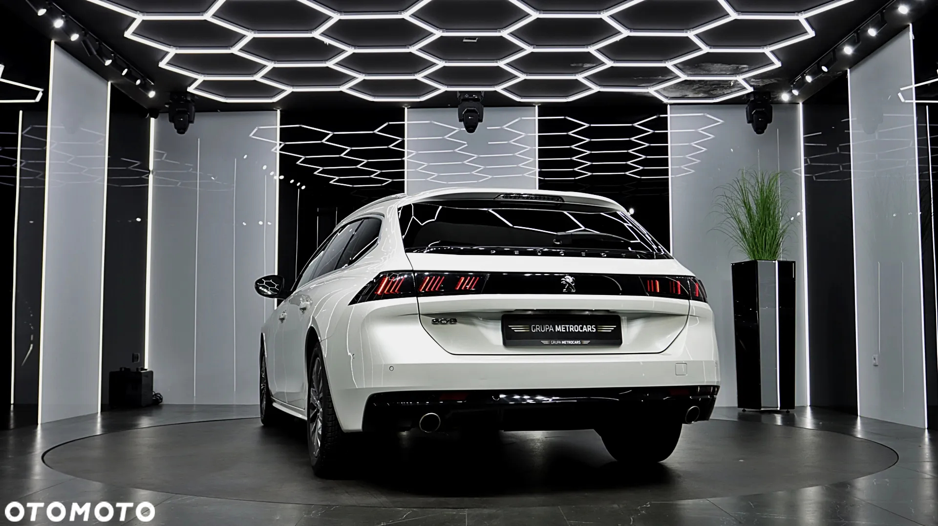 Peugeot 508 1.6 PureTech Allure S&S EAT8 - 8