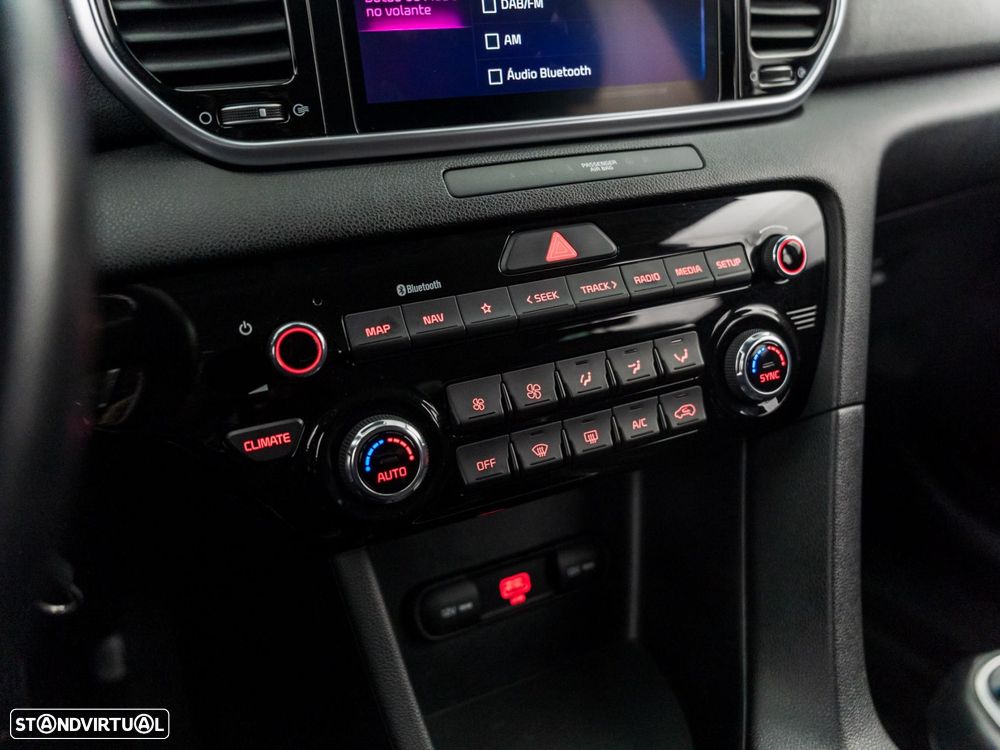 Kia Sportage 1.6 CRDI ISG Drive - 26