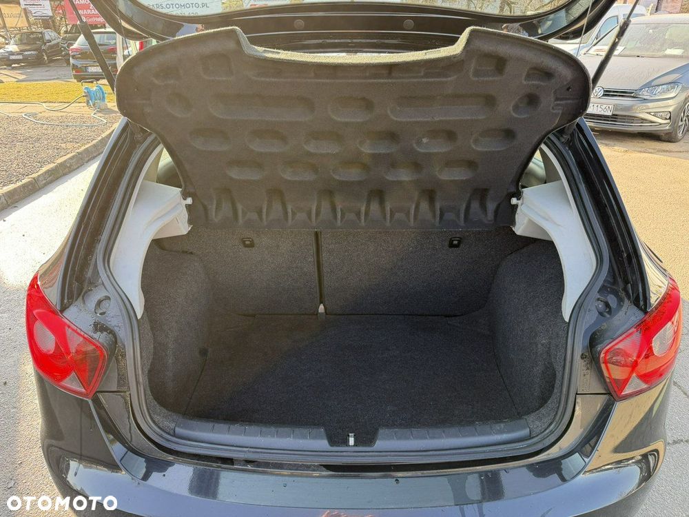 Seat Ibiza 1.4 16V Reference Salsa - 25