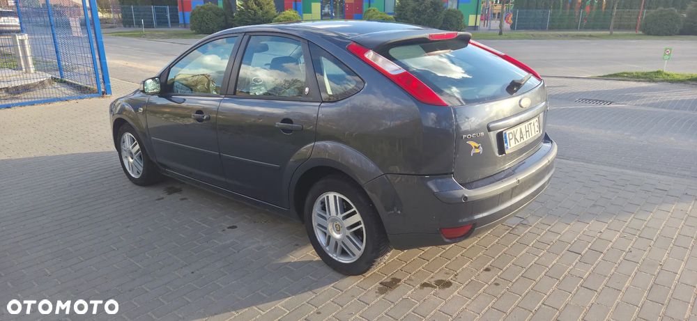 Ford Focus 1.8 TDCi Ghia - 4