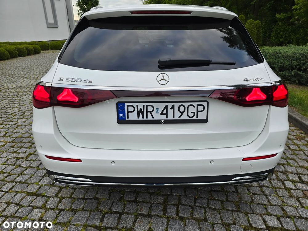 Mercedes-Benz Klasa E 300 de 4-Matic Avantgarde - 6