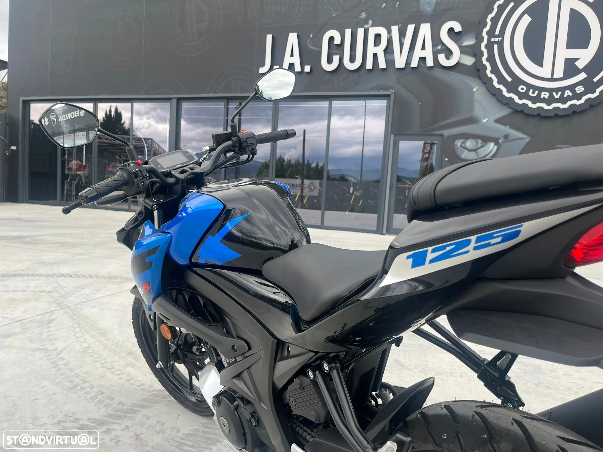 Suzuki GSX S 125 A - 9