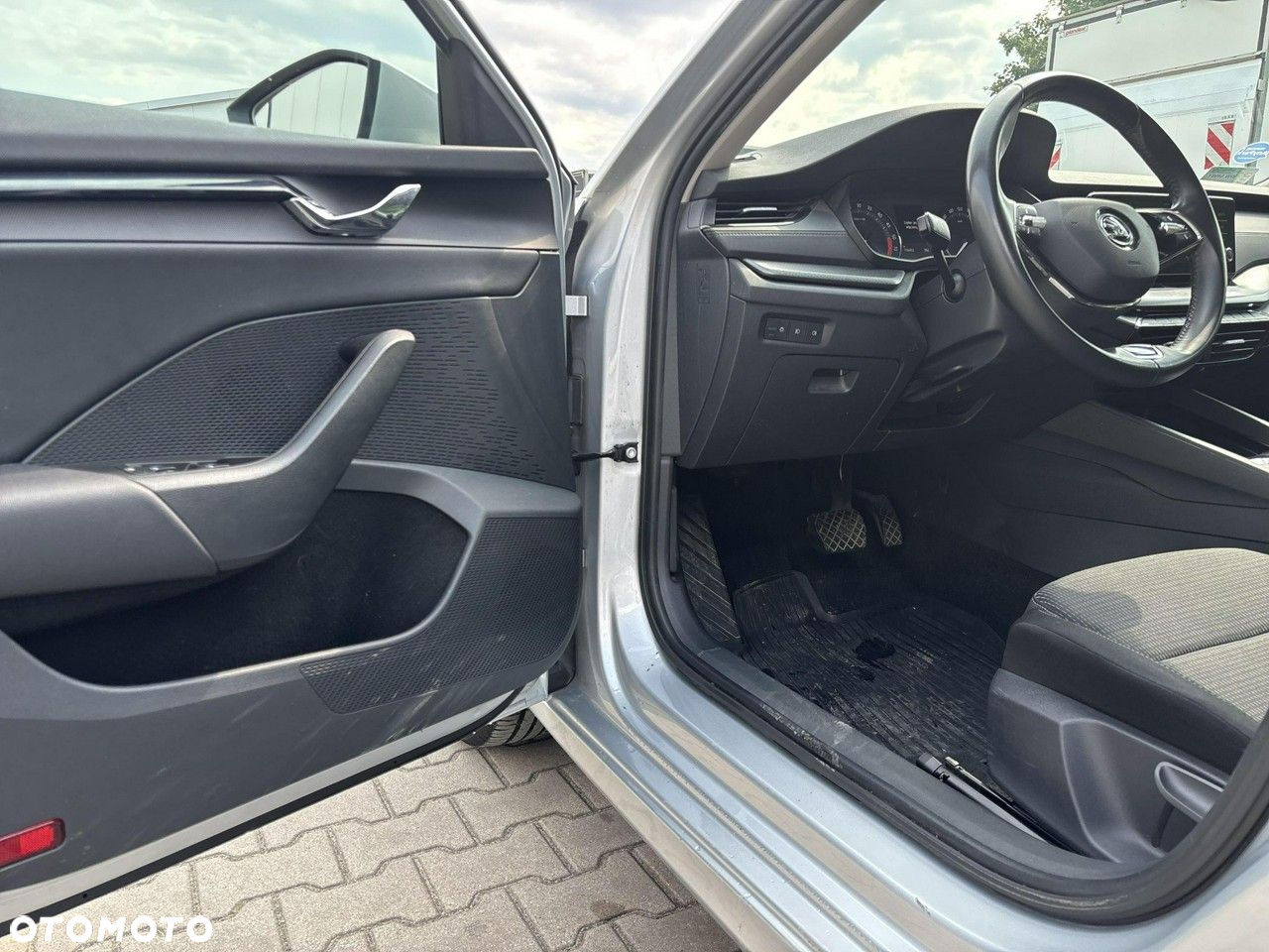 Skoda Octavia 2.0 TDI Ambition DSG - 10