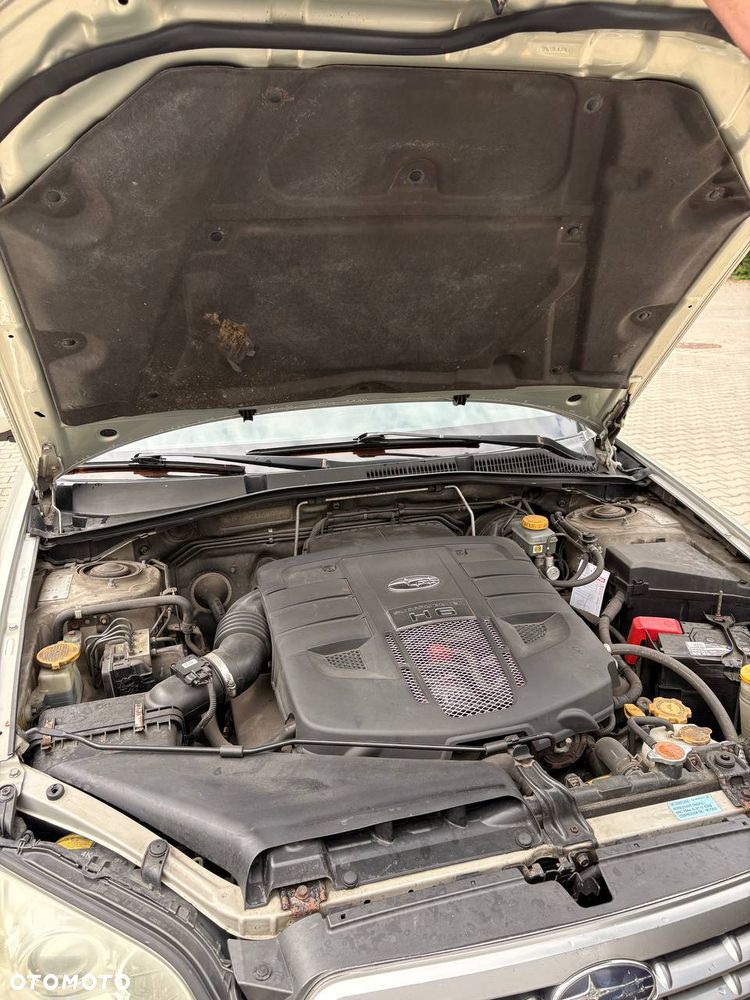 Subaru Outback 3.0 R GX - 8