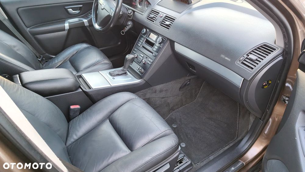 Volvo XC 90 D5 AWD Geartonic Executive - 11