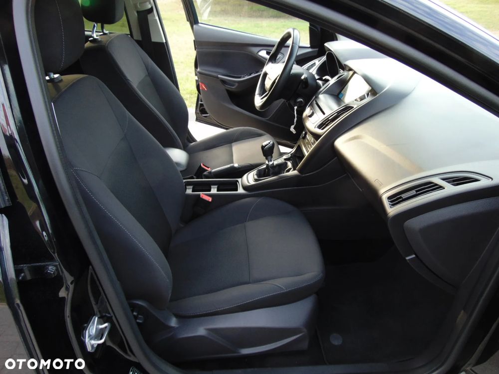 Ford Focus - 9