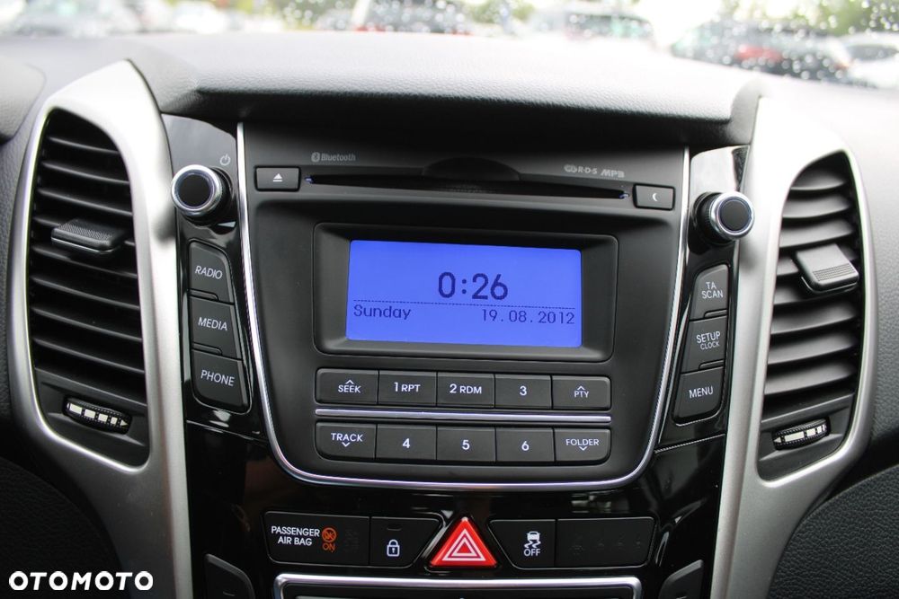 Hyundai i30 - 32