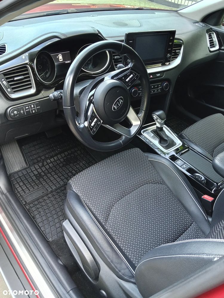 Kia XCeed 1.5 T-GDI M DCT - 4
