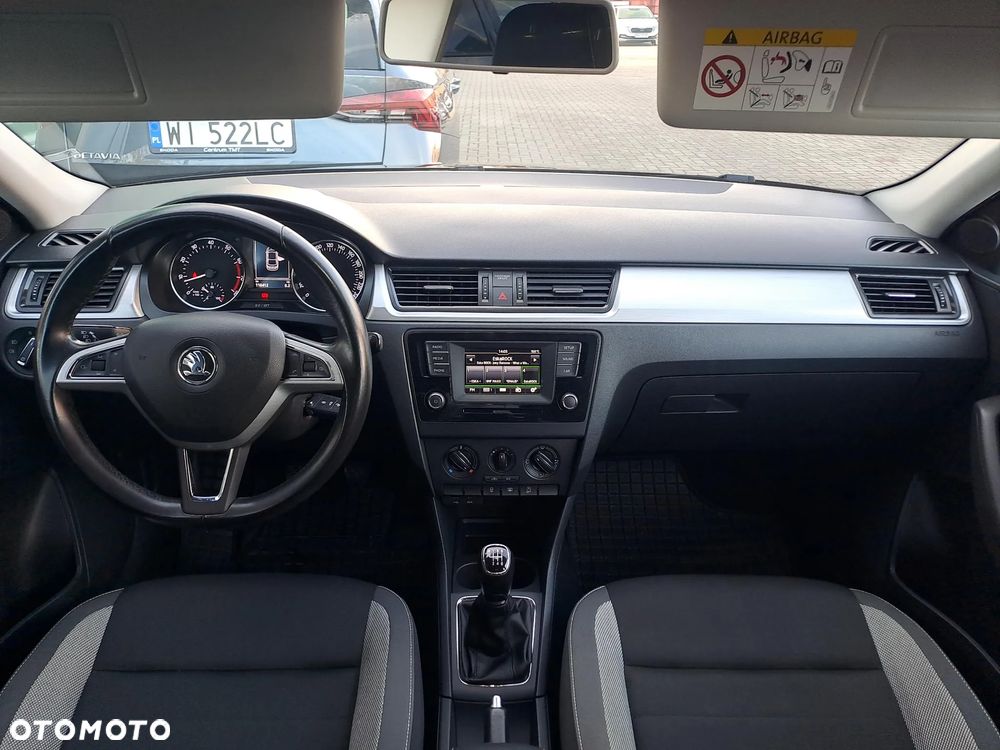 Skoda RAPID 1.2 TSI Ambition - 9