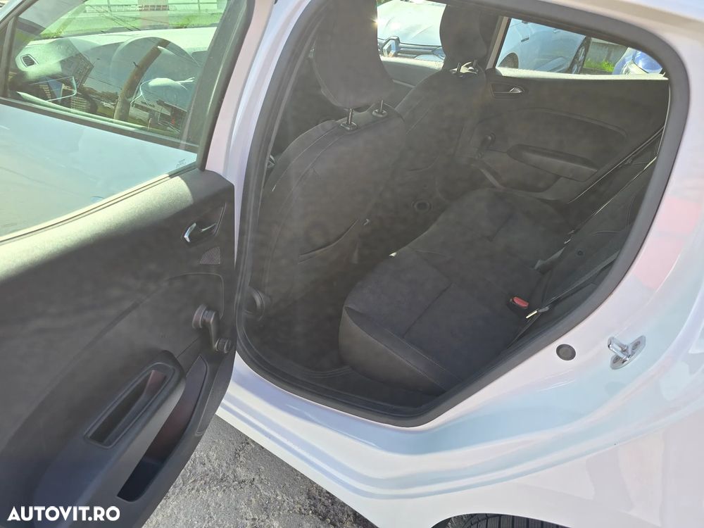Renault Clio - 9