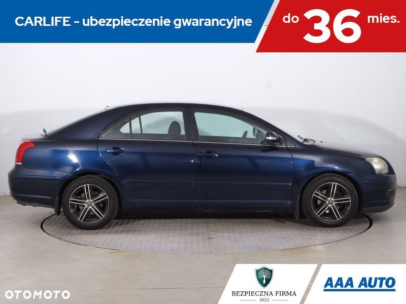 Toyota Avensis - 7