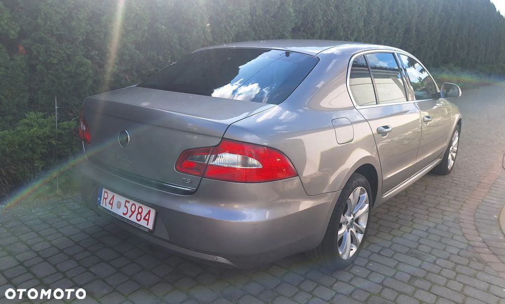Skoda Superb 1.8 TSI Active - 4