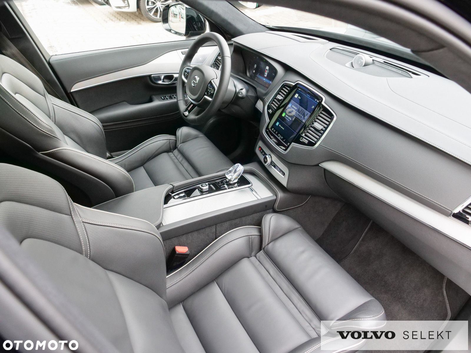 Volvo XC 90 - 35