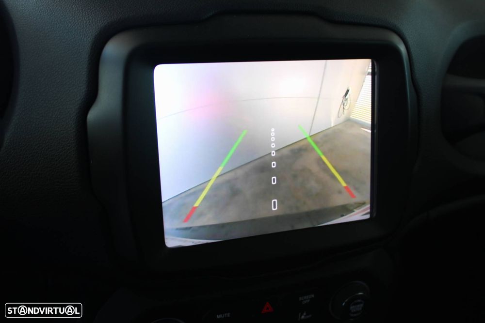 Jeep Renegade 1.3 T-GDI 4xe Auto Altitude - 10