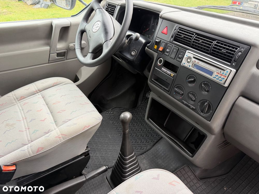 Volkswagen Transporter T4 - 25
