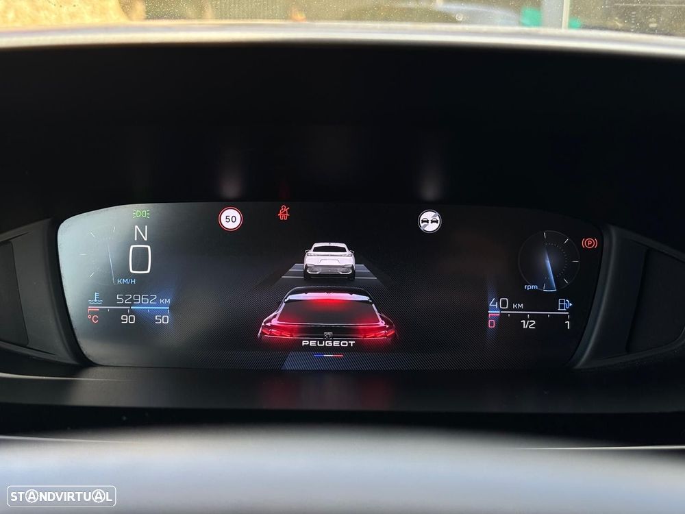 Peugeot 408 1.2 PureTech Allure Pack EAT8 - 7