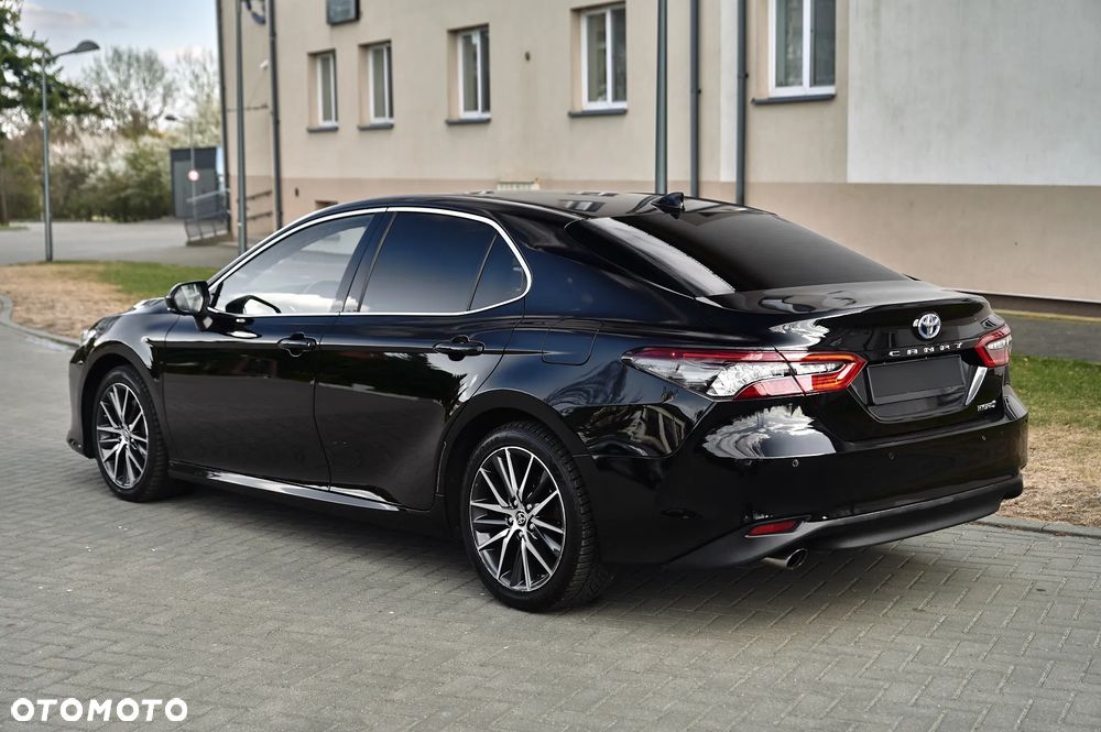 Toyota Camry 2.5 Hybrid Executive CVT - 12