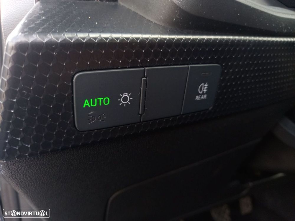 Audi A1 Sportback 25 TFSI Advanced - 11