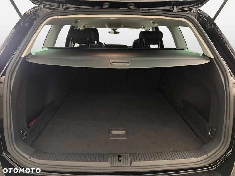 Volkswagen Passat 2022