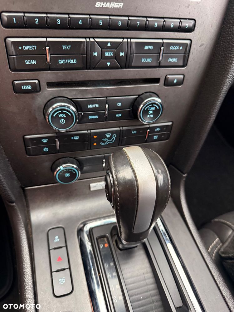 Ford Mustang 3.7 V6 Premium - 7
