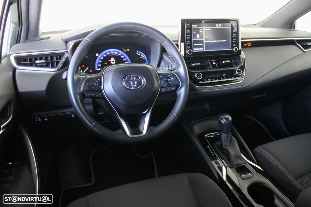 Toyota Corolla 1.8 Hybrid Comfort - 22