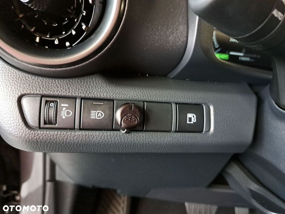 Toyota C-HR 1.8 Hybrid Style - 33