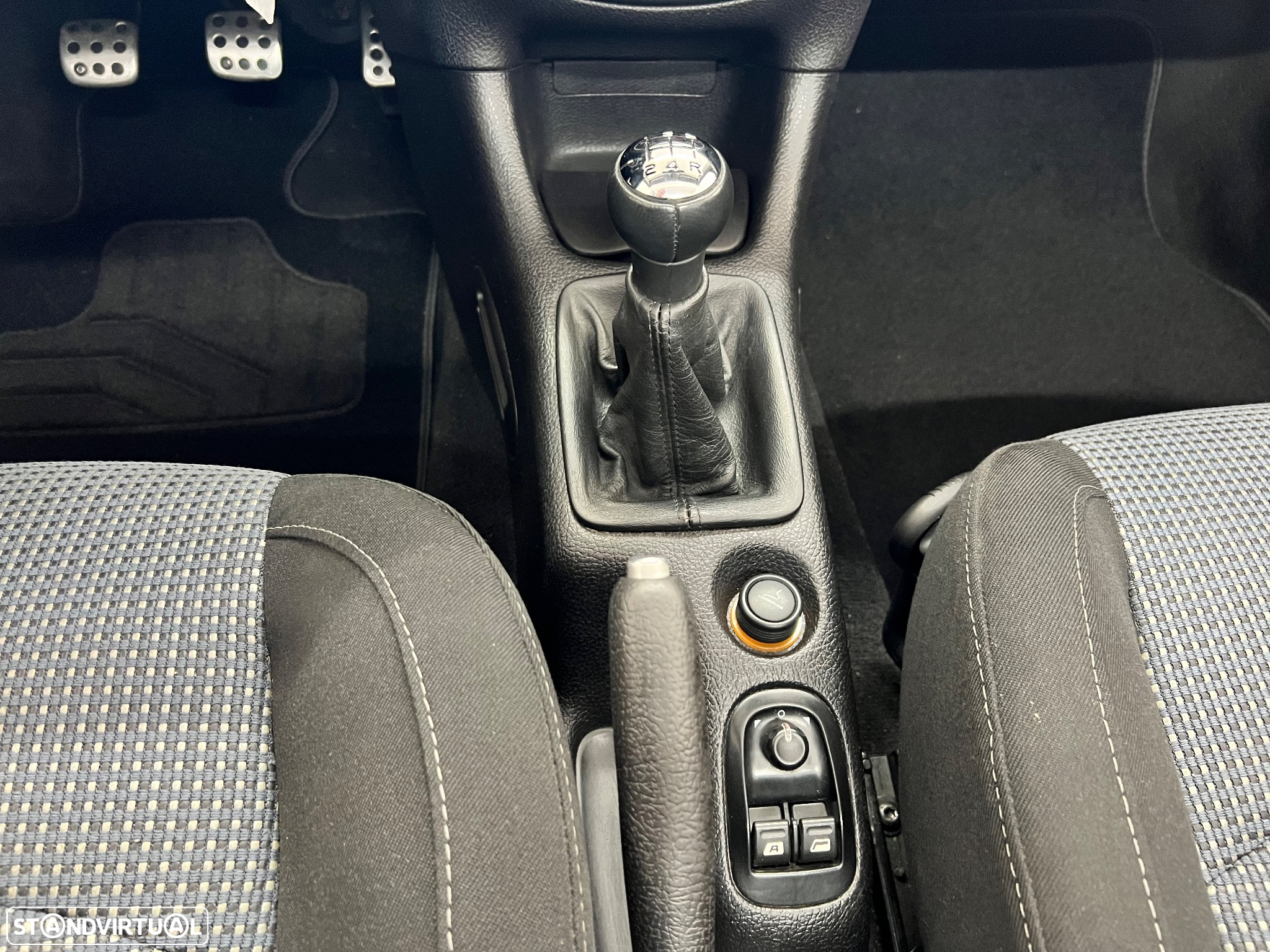 Peugeot 206 CC 1.6 HDi - 18