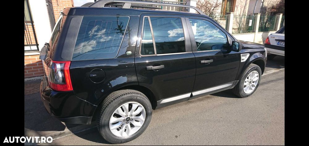 Land Rover Freelander 2.2 TD4 SE - 13