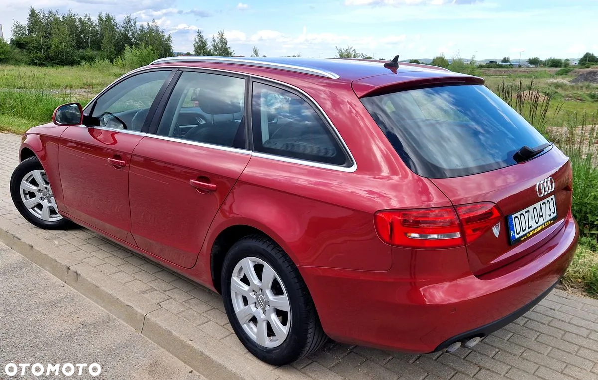 Audi A4 Avant 2.0 TDI DPF Attraction - 2