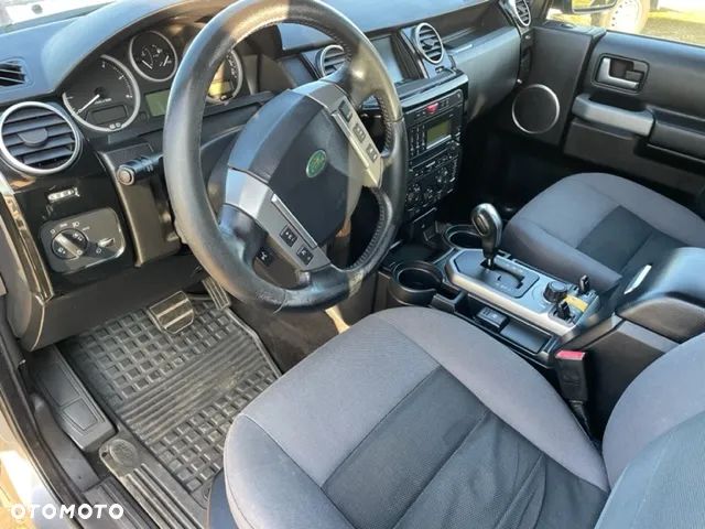 Land Rover Discovery IV 2.7D V6 HSE - 7