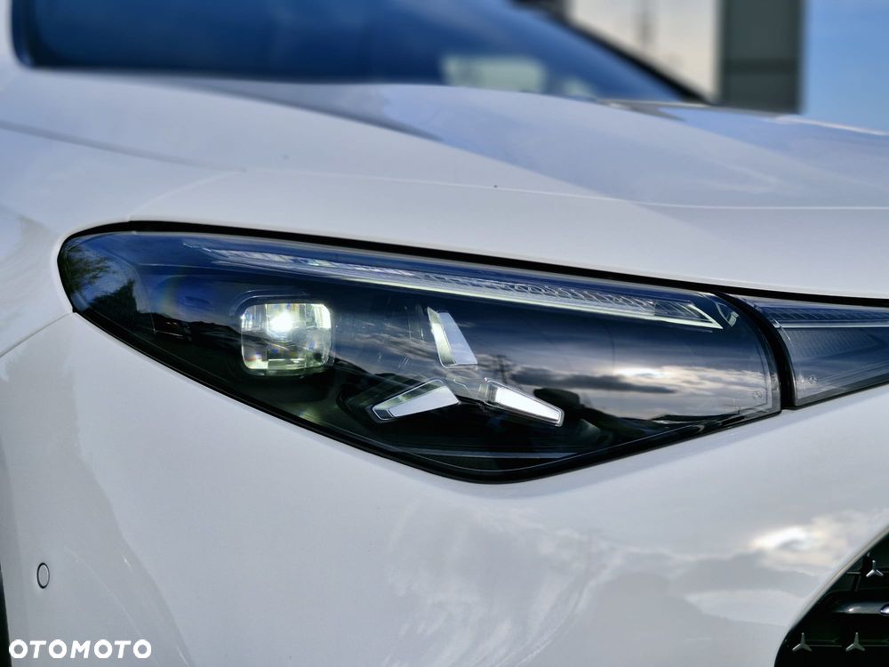 Mercedes-Benz CLA 200 mHEV 8G-DCT - 36